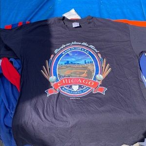 NWT Chicago Cubs shirt